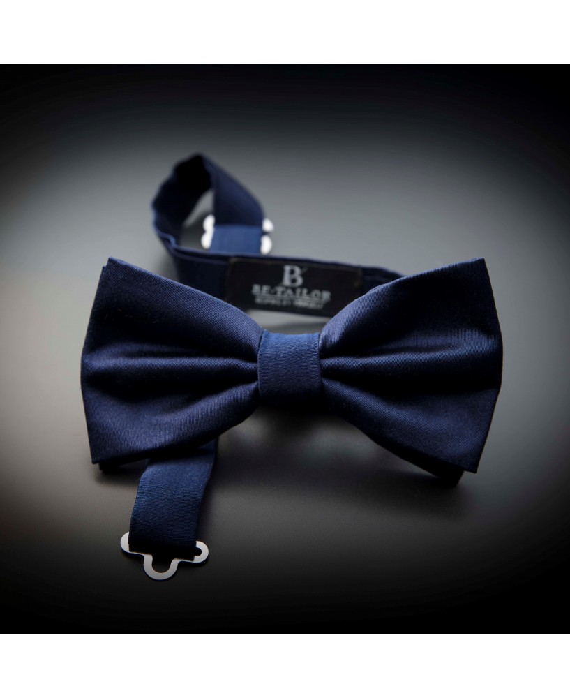 Noeud papillon homme pure soie - couleur unie bleu foncé